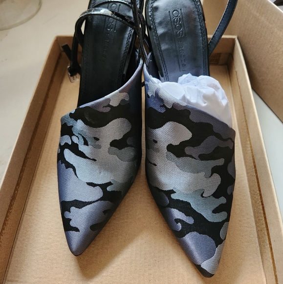 ASOS Camo strappy heels UK6 (7.5) - Picture 3 of 4
